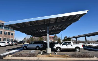 Faire une ombrière photovoltaïque pour protéger ses camions : bonne ou mauvaise idée ?