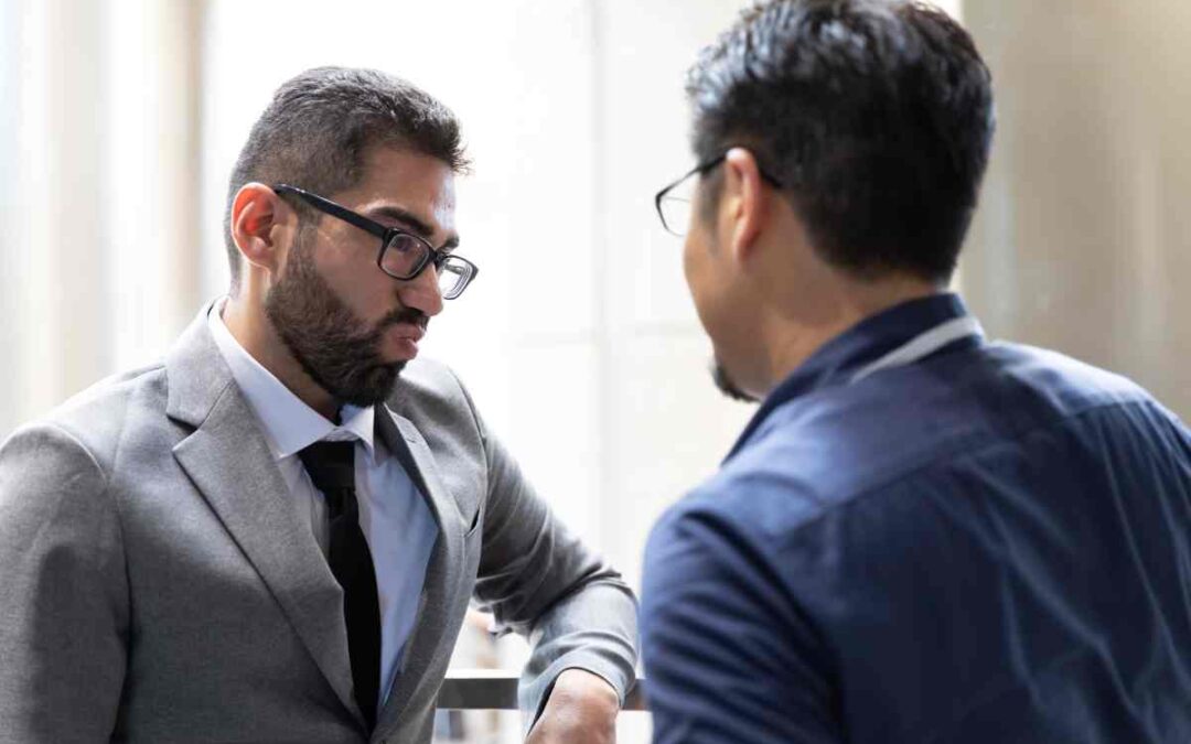 Comment sortir d’une SARL 50 50 : guide des solutions juridiques