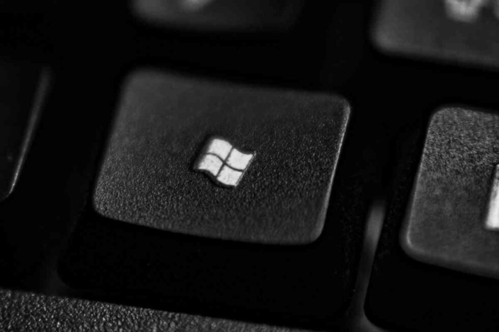 Qui a développé le système d'exploitation Windows